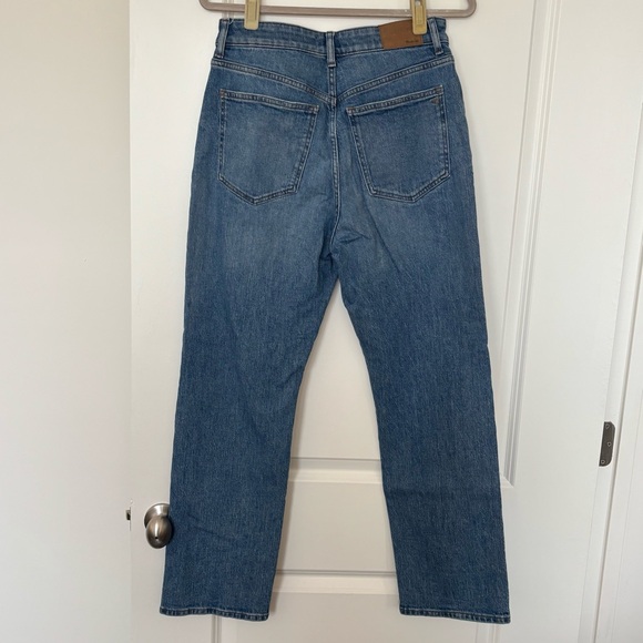 Madewell Curvy 90s Straight Jeans - Picture 3 of 6
